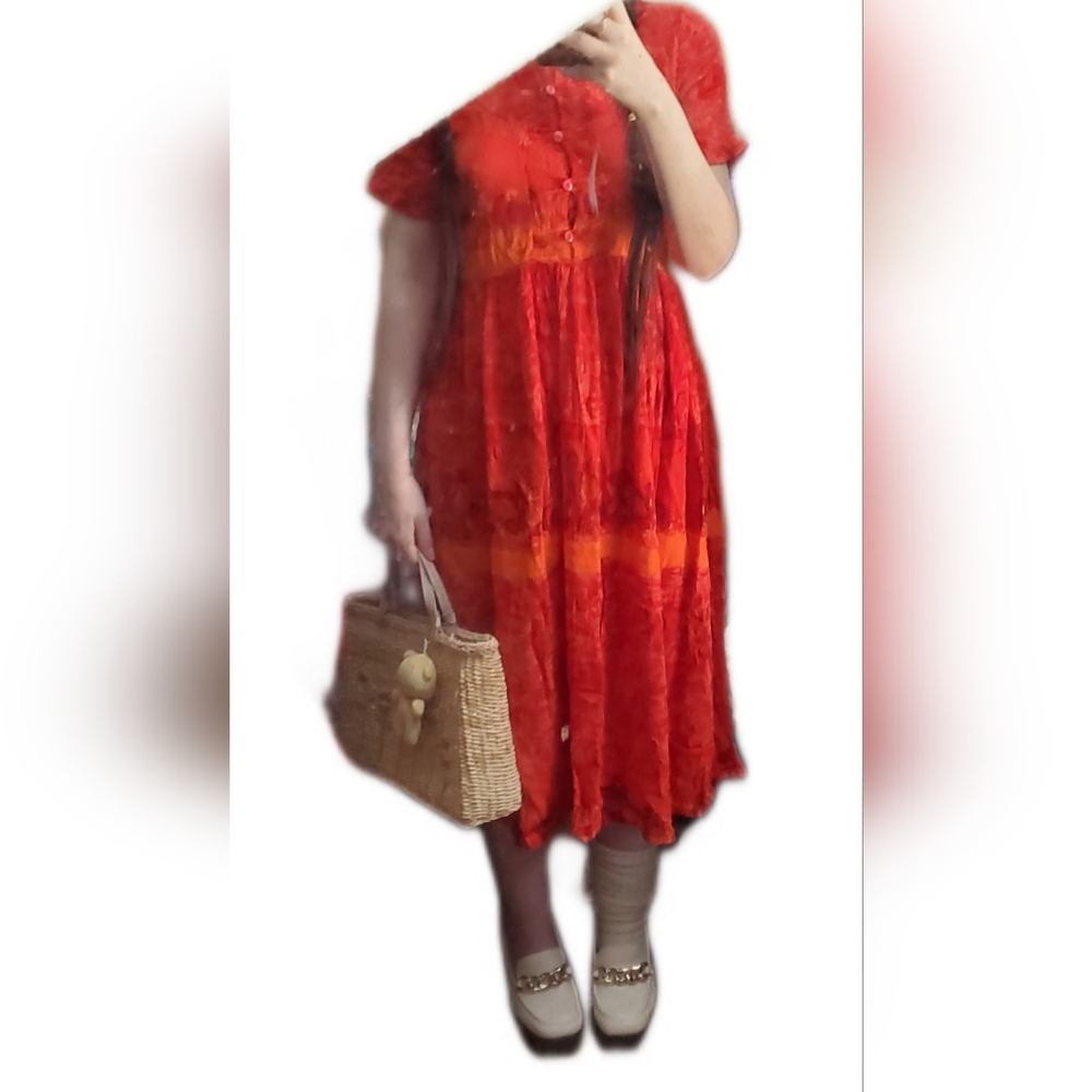 Red short sleeve midi dress